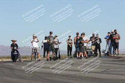 media/Oct-02-2025-Racers Edge (Thu) [[2c91cb6ab3]]/1-Around the Pits-Track Walk/